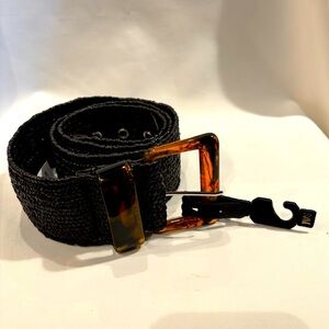 NORTHERN REFLECTIONS Raffia Style Elasticized Brown Plastic Buckle Belt NEW
